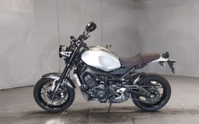 YAMAHA XSR900 RN56J