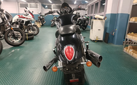 TRIUMPH ROCKET3 2006 TLC103