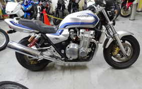 HONDA CB1300SF SUPER FOUR 2000 SC40
