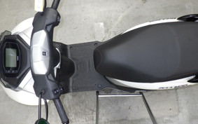 SUZUKI BURGMANｽﾄﾘｰﾄ125EX EA23M