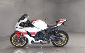 YAMAHA YZF-R1 2023 RN65J