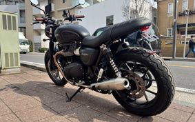 TRIUMPH  TRIUMPH  STREET  TWIN  2018 DAD74G