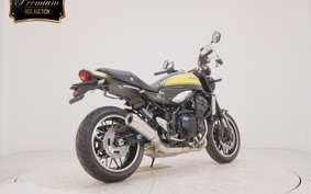 KAWASAKI Z900RS 2023 ZR900K