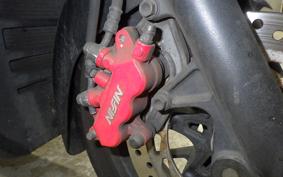 HONDA FORZA SI 2006 MF12