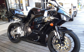 HONDA CBR600RR 2015 PC40