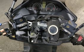 SUZUKI SKYWAVE 250M CJ45A