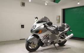 SUZUKI GSX-1300R HAYABUSA 2002
