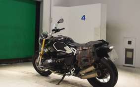 BMW R NINE T 2021