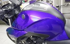 YAMAHA FZ25
