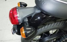 TRIUMPH BONNEVILLE T100 2026