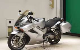 HONDA VFR800 2004 RC46
