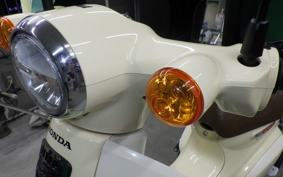 HONDA C110 SUPER CUB JA59