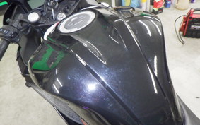 YAMAHA YZF-R15 2023