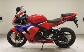 HONDA CBR600RR 2025 PC40