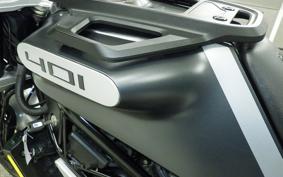 HUSQVARNA SVARTPILEN 401 2021