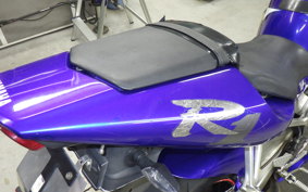 YAMAHA YZF-R1 2001