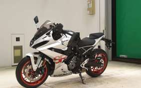 SUZUKI GSX-8R 2024 EM1AA
