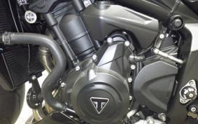 TRIUMPH STREET TRIPLE RS 2026