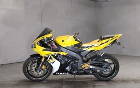 YAMAHA YZF-R1 2006 RN15
