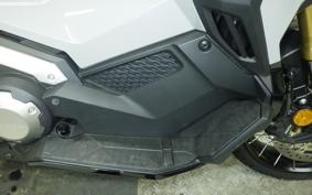 HONDA X-ADV 750 2021 RH10