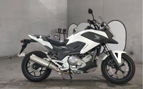 HONDA NC 700 X RC63
