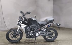 HONDA CB250R MC52