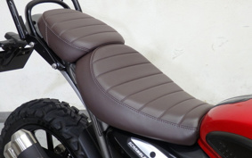 TRIUMPH  TRIUMPH  SCRAMBLER 400X 2025 T147Y4