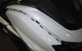 YAMAHA N-MAX 1999 SED6J