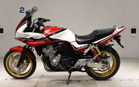 HONDA CB400 SUPER BOLDOR VTEC A 2010 NC42