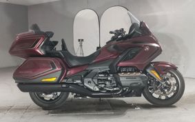 HONDA GL1800 TOUR DCT SC79