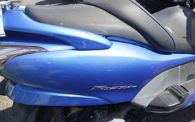 HONDA FORZA Z MF08