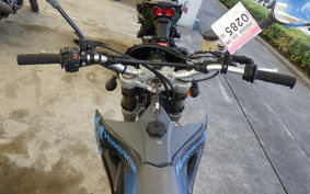 HUSQVARNA SM570R 2002