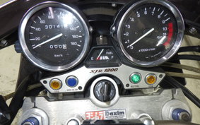 YAMAHA XJR1200 1997 4KG