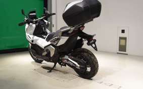 HONDA X-ADV 750 2025 RH21