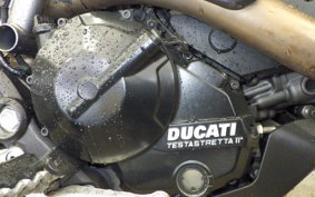 DUCATI HYPERSTRADA 820 2014