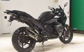 BMW R1300RS ASA 2025