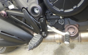 DUCATI ディアベルストラー(ショル