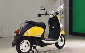 YAMAHA E-VINO SY11J