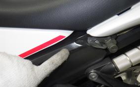 KAWASAKI ZZ1400 NINJA R 2007 ZXT40A
