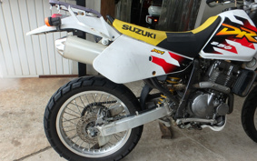 SUZUKI DR250 S SJ45A
