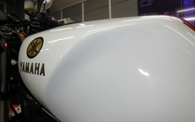 YAMAHA RZ250R 2020 29L