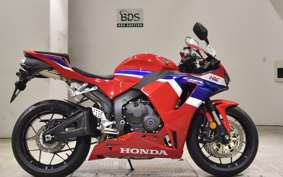 HONDA CBR600RR 2024 PC40