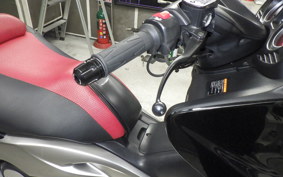 YAMAHA T-MAX 500 Gen.2 2006 SJ04J