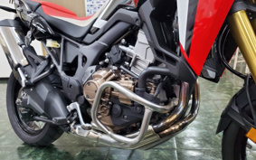 HONDA CRF1000L AFRICA TWIN 2016 SD04