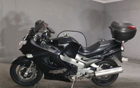 KAWASAKI ZZR1200 2004 ZXT20C