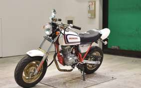 HONDA APE 50 2015 AC16
