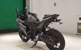 YAMAHA YZF-R25 A 2019 RG10J