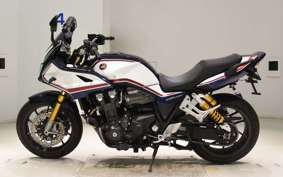 HONDA CB1300SB SUPER BOLDOR SP 2023 SC54