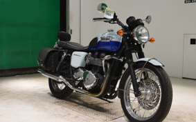 TRIUMPH BONNEVILLE T100 2010