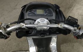 YAMAHA MAJESTY 125 SE27